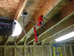 02.JPG (104418 bytes)